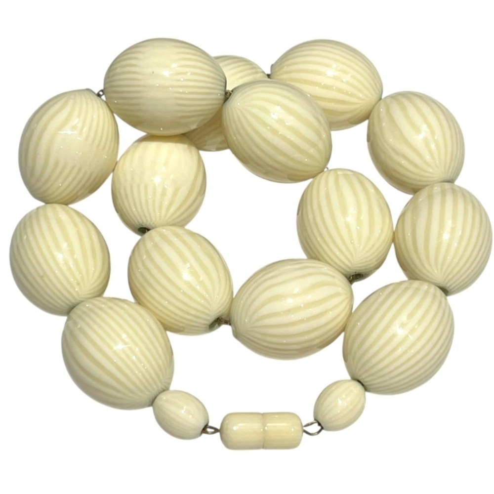 Vintage 1930's French Faux Ivory Art Deco Plastic Beaded Necklace on Metal Chain